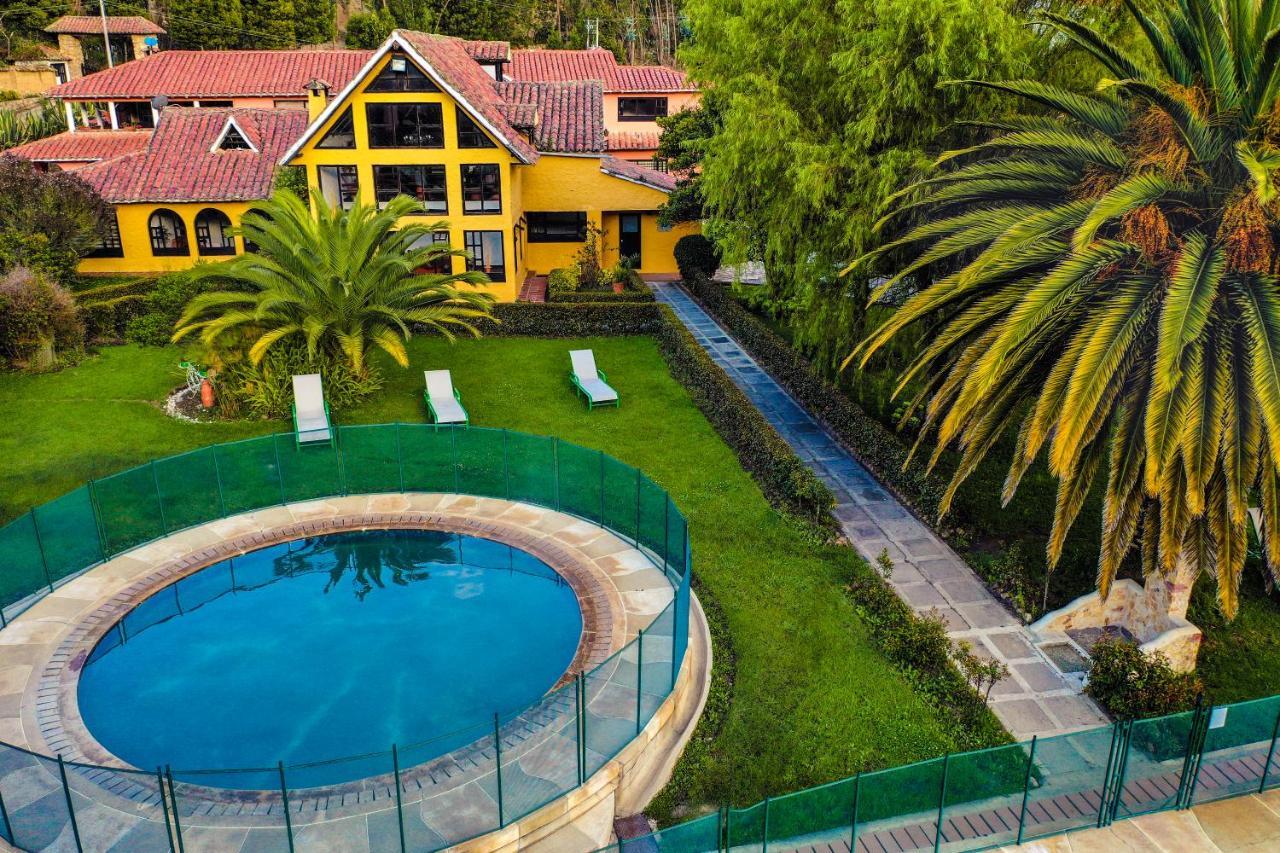 Hotel Termales El Batan Куитива Экстерьер фото