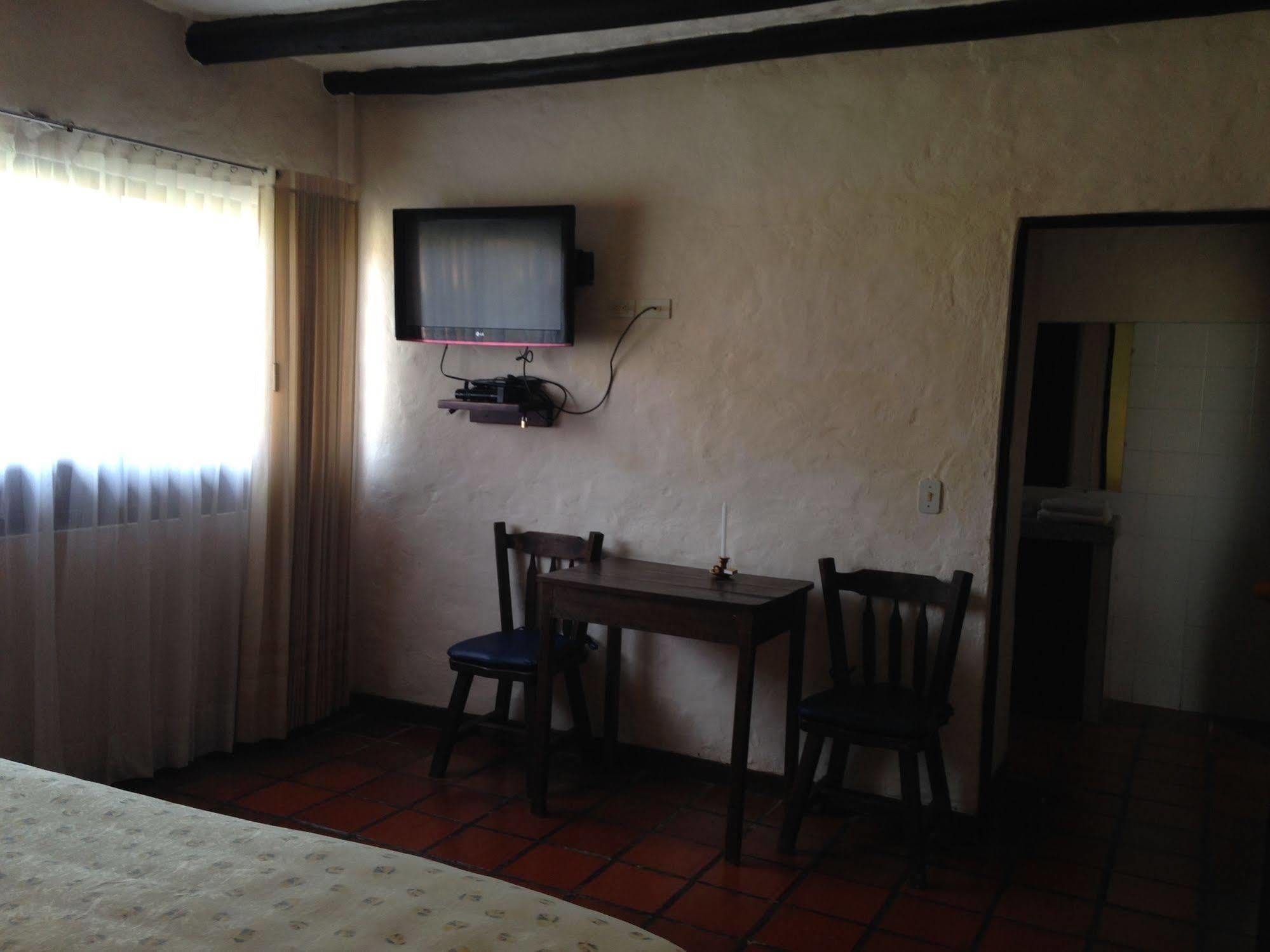 Hotel Termales El Batan Куитива Экстерьер фото