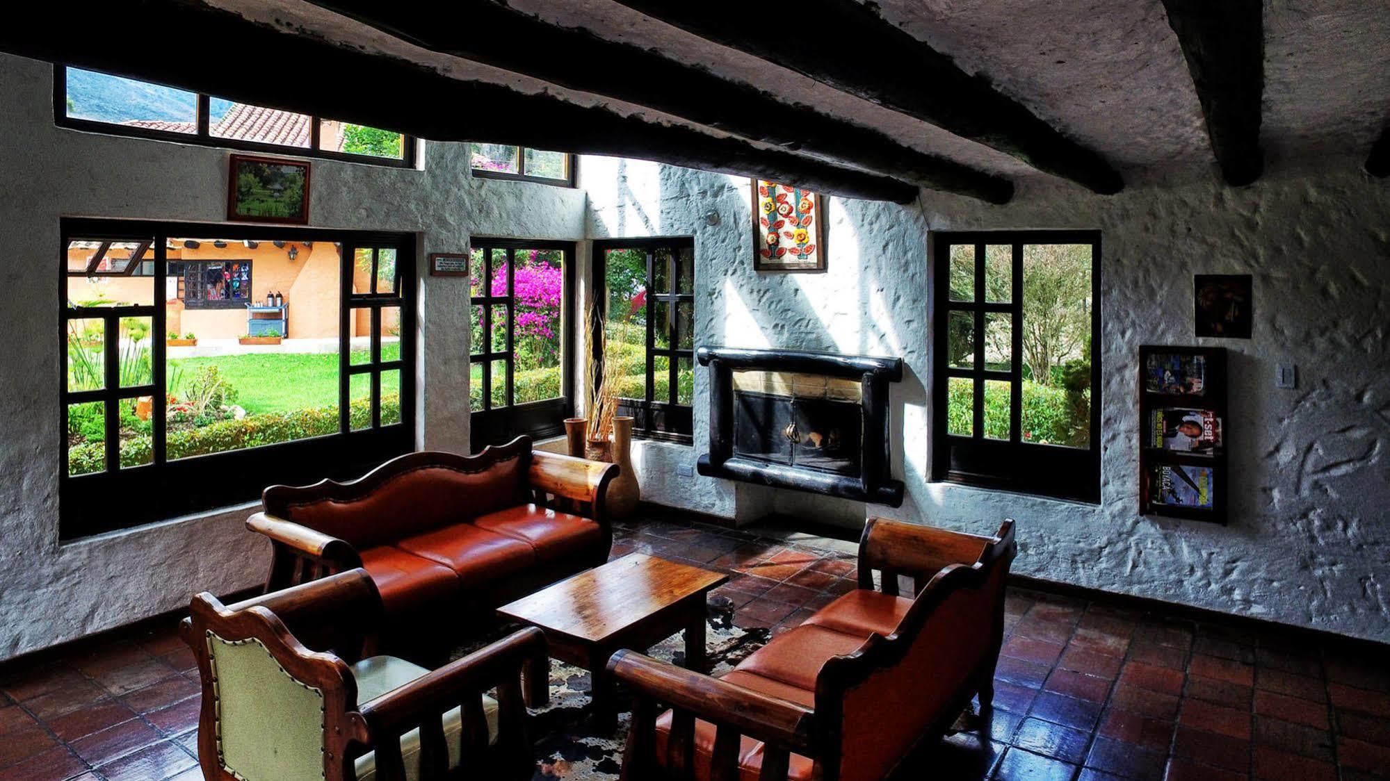 Hotel Termales El Batan Куитива Экстерьер фото